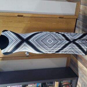 Soma Black and White Geometric Maxi Dress